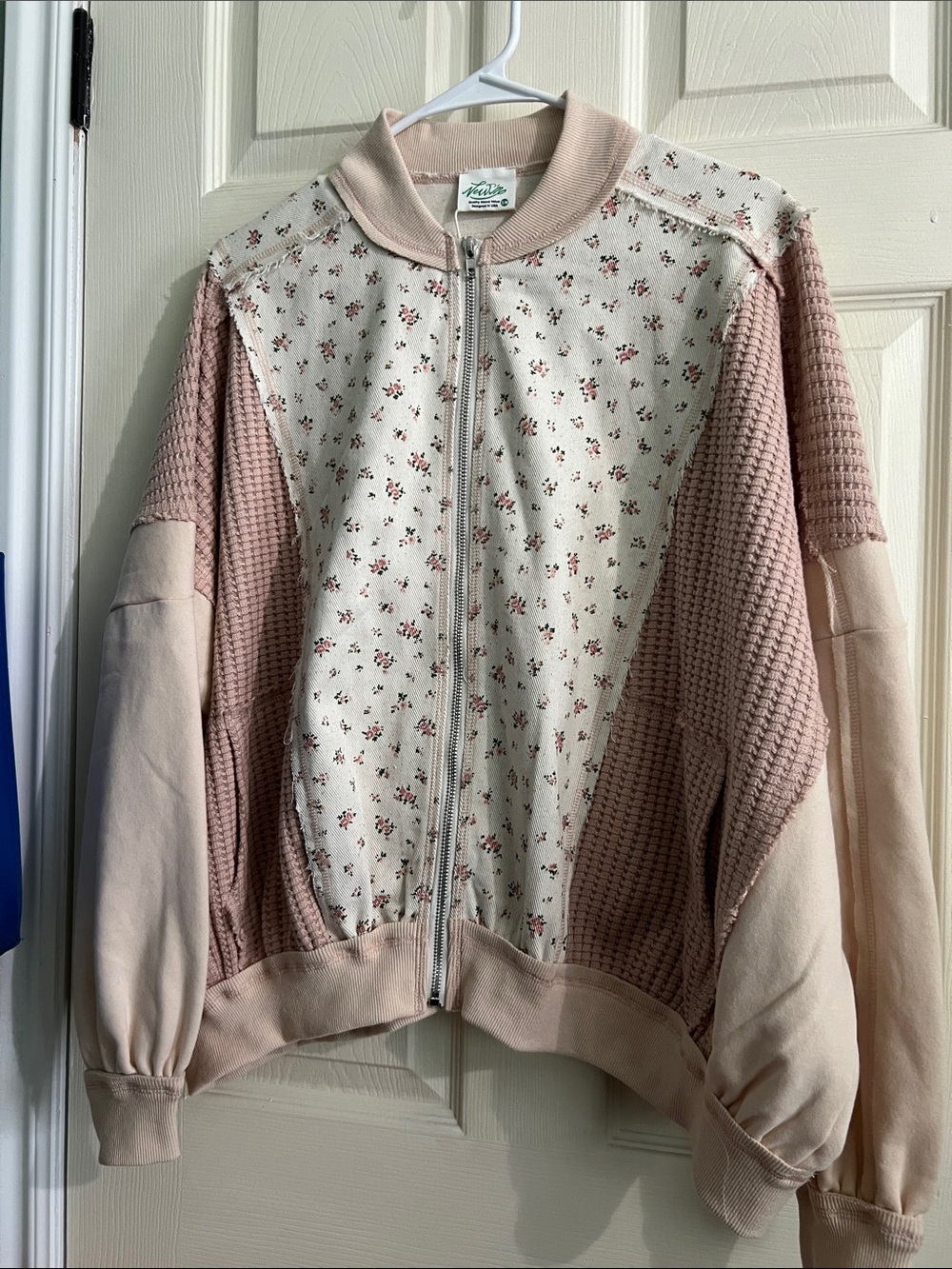 NWT Very J Pink and Cream Floral Zip Bomber Jacket - very oversized